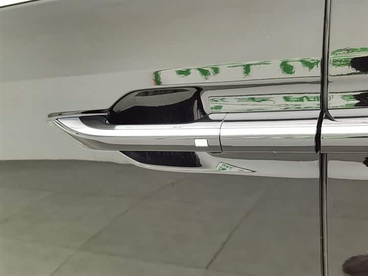 Maxus G90 2022 2022款 2.0T 星河七座版