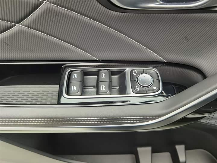 Maxus G90 2022 2022款 2.0T 星河七座版