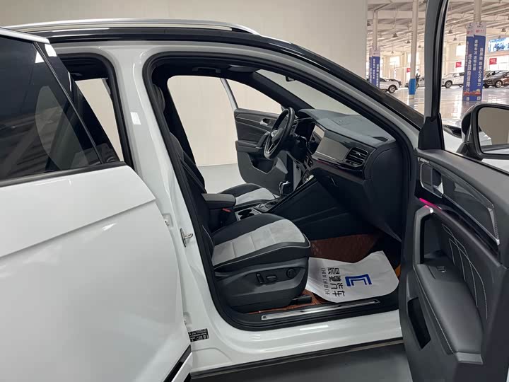 Volkswagen Tayron X 2020 2020款 330TSI 两驱旗舰智联版
