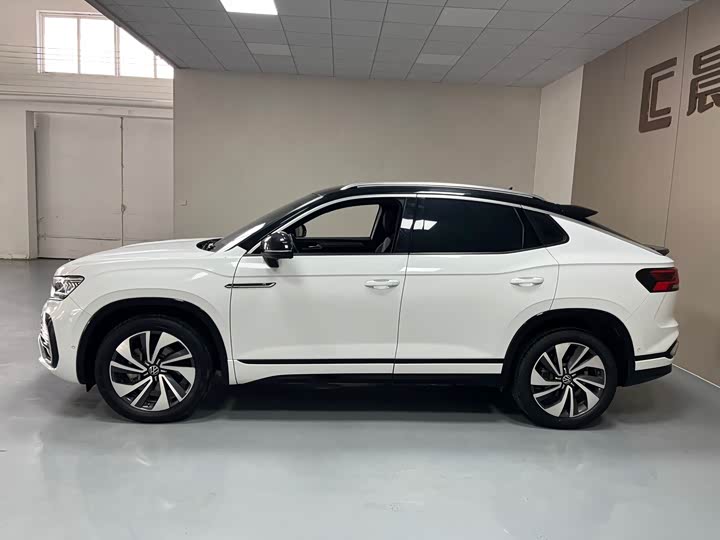 Volkswagen Tayron X 2020 2020款 330TSI 两驱旗舰智联版