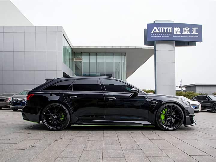 Audi RS 6 2021 2021款 RS 6 4.0T Avant 尊享版