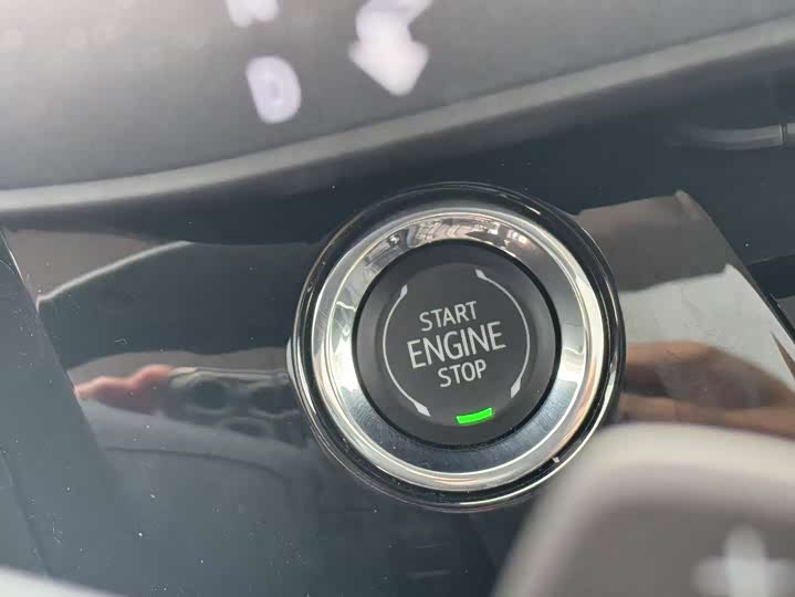 Buick Envision Plus 2024 2024款 昂科威S 25T 炫黑风尚版