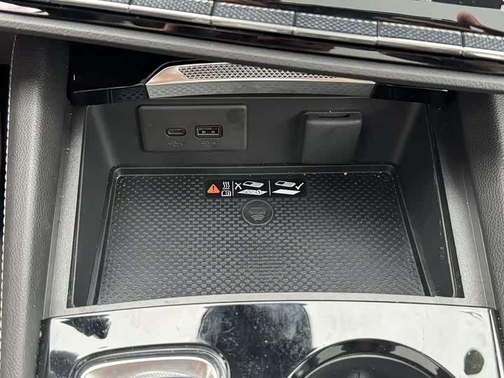 Buick Envision Plus 2024 2024款 昂科威S 25T 炫黑风尚版