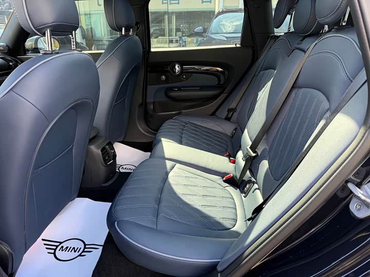 Mini Clubman 2023 2023款 改款 2.0T COOPER S 鉴赏家