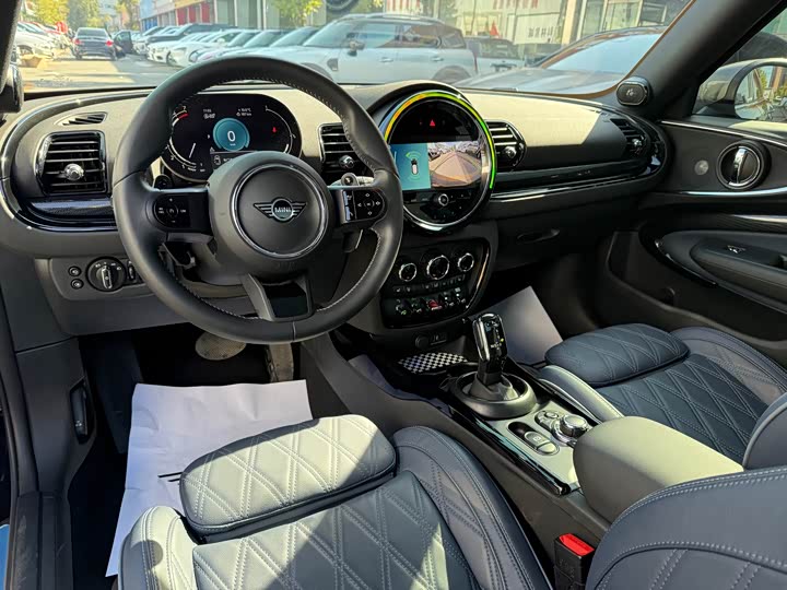 Mini Clubman 2023 2023款 改款 2.0T COOPER S 鉴赏家