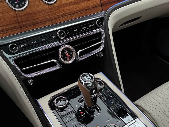 Bentley Flying Spur Hybrid 2022 2022款 2.9T V6 Hybrid