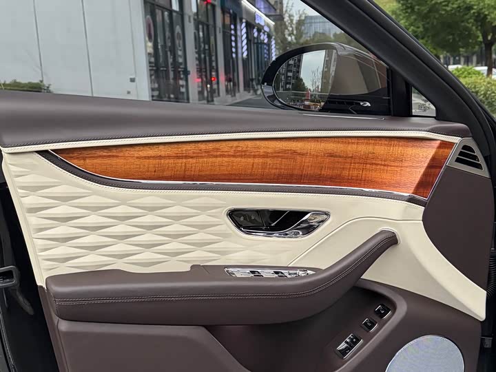 Bentley Flying Spur Hybrid 2022 2022款 2.9T V6 Hybrid