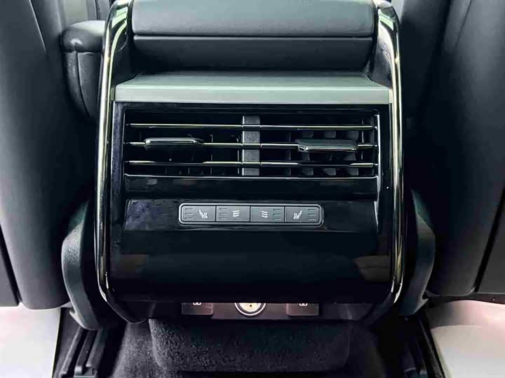 Land Rover Range Rover Sport 2024 2024款 400PS Dynamic SE