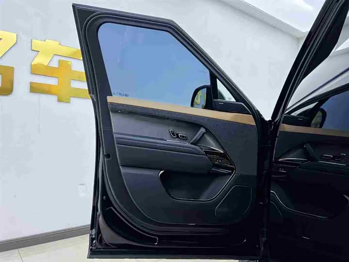 Land Rover Range Rover Sport 2024 2024款 400PS Dynamic SE