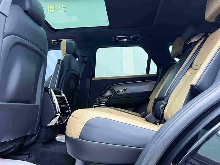 Land Rover Range Rover Sport 2024 2024款 400PS Dynamic SE