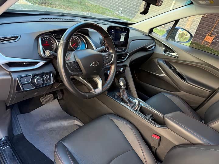 Chevrolet Orlando 2020 2020款 轻混 Redline 530T 自动纵享版（5+2款）