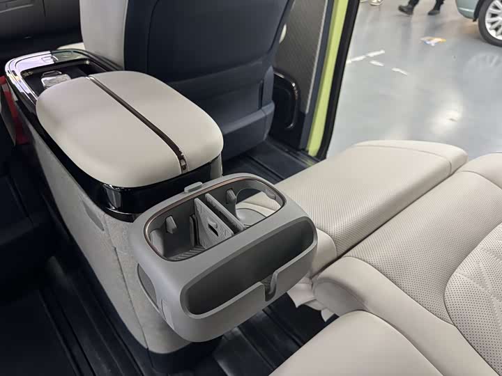 Zeekr Mix 2025 2025款 智驾版