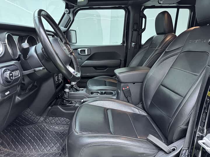 Jeep Gladiator 2022 2022款 3.6L 先行版