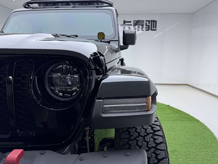 Jeep Gladiator 2022 2022款 3.6L 先行版