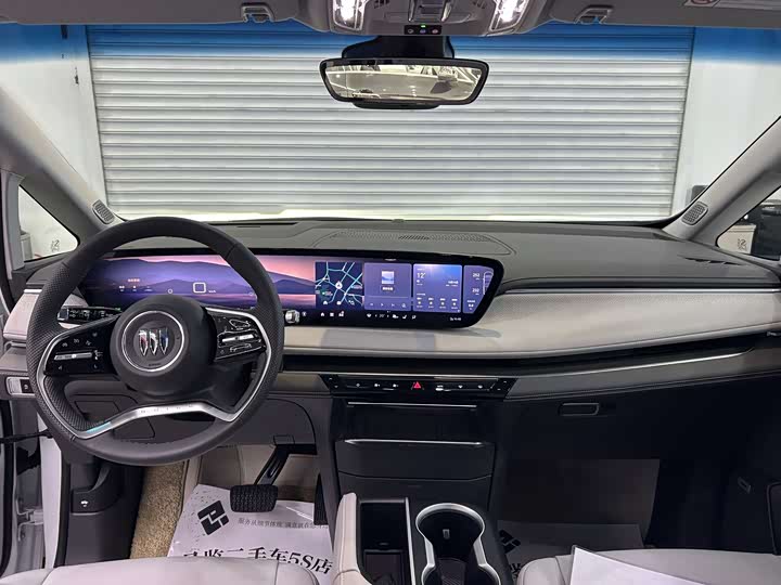 Buick GL8 ES 2025 2025款 陆尊 尊享版