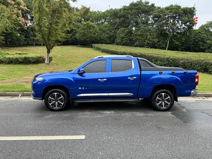 Maxus T90 2021 2021款 2.0T单增压 自动两驱高底盘舒享型长箱