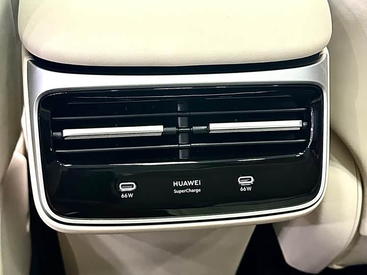 Luxeed R7 2025 2025款 增程 251km Max