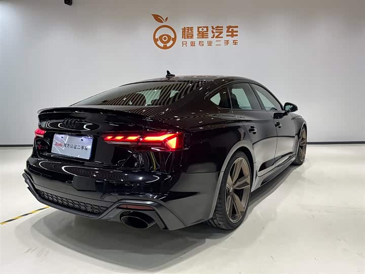 Audi RS 5 2023 2023款 RS 5 2.9T Sportback 暗金版