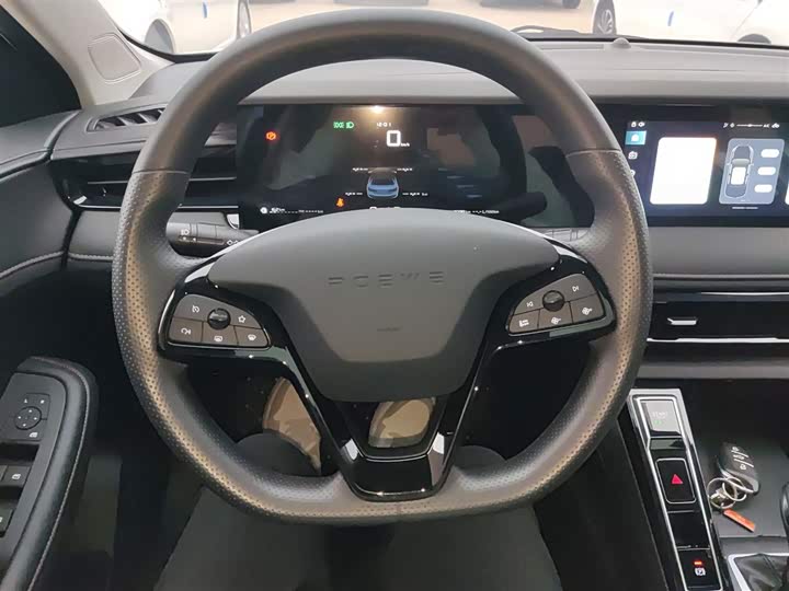 Roewe i5 2023 2023款 1.5L CVT豪华版