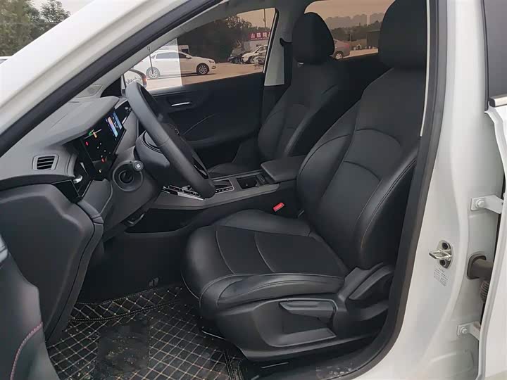 Roewe i5 2023 2023款 1.5L CVT豪华版