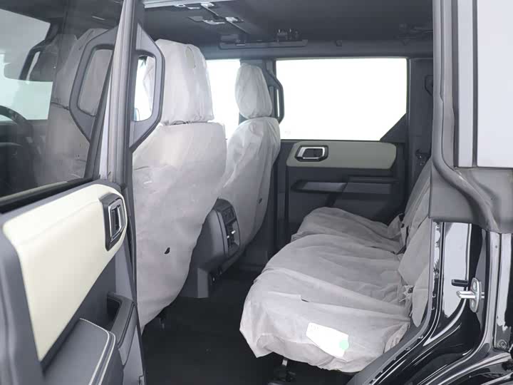 Ford Bronco 2024 2024款 2.3T 长滩大脚越野版