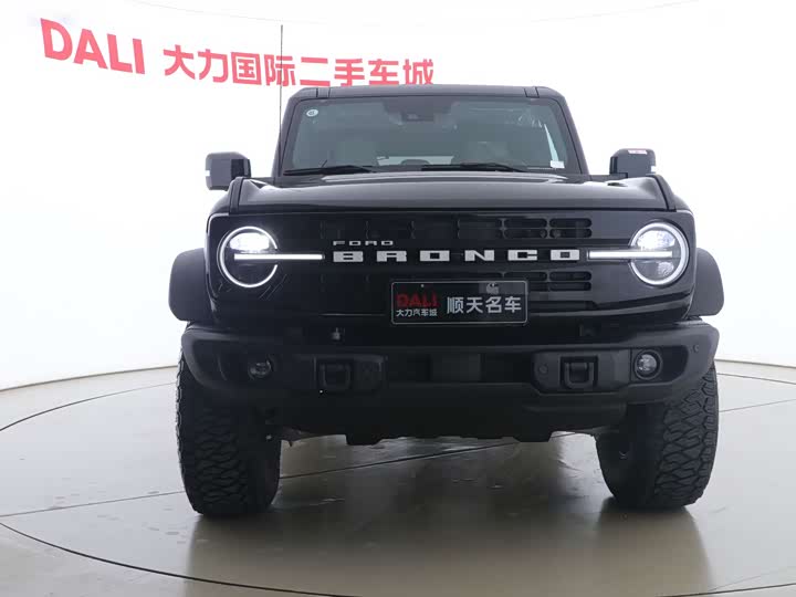 Ford Bronco 2024 2024款 2.3T 长滩大脚越野版