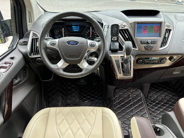 Ford Tourneo 2020 2020款 2.0T 自动精英版 国VI