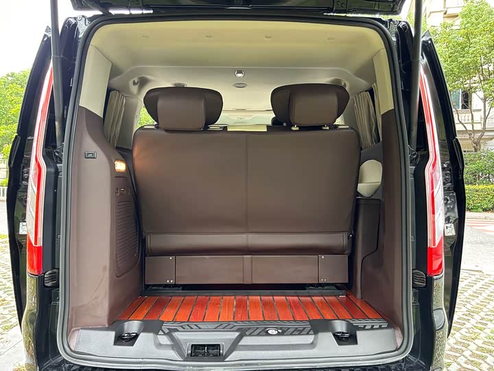 Ford Tourneo 2020 2020款 2.0T 自动精英版 国VI