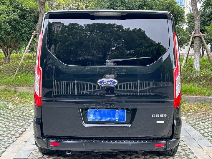 Ford Tourneo 2020 2020款 2.0T 自动精英版 国VI