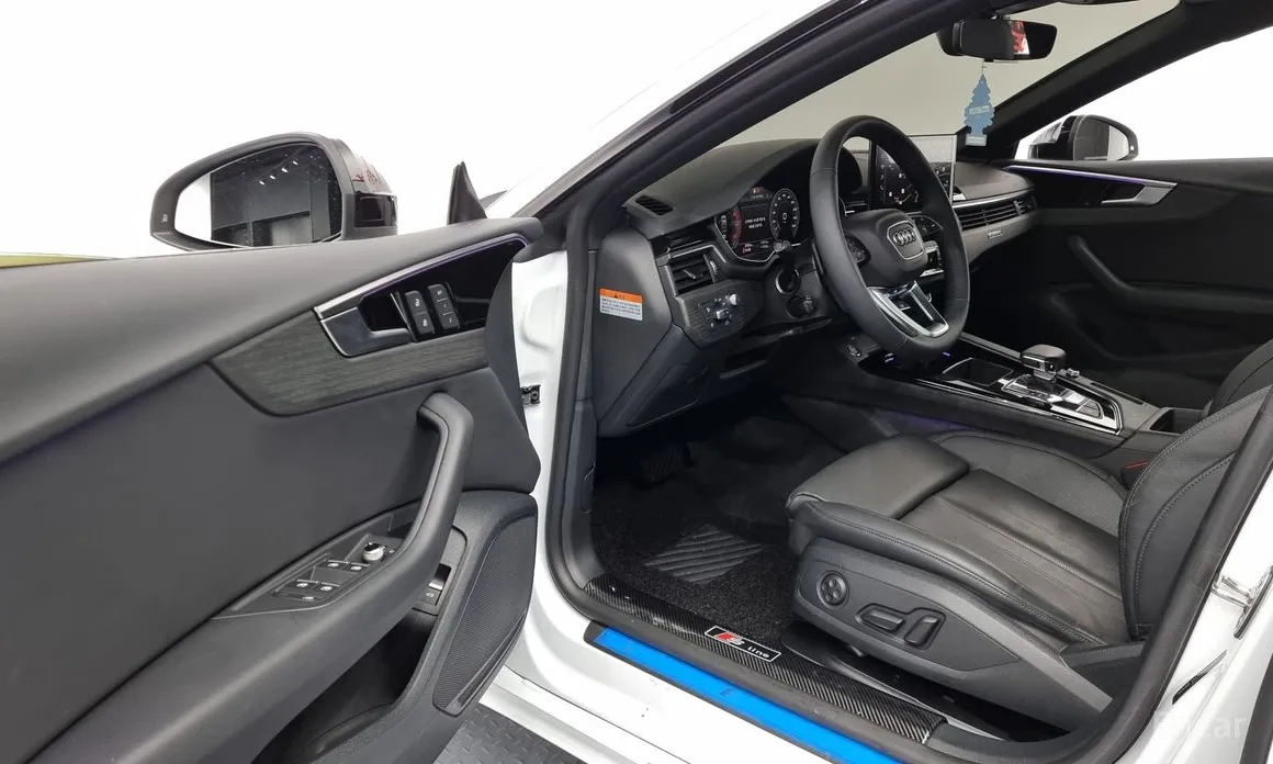 Audi A5 2017 40 TFSI Quattro Premium Sportback
