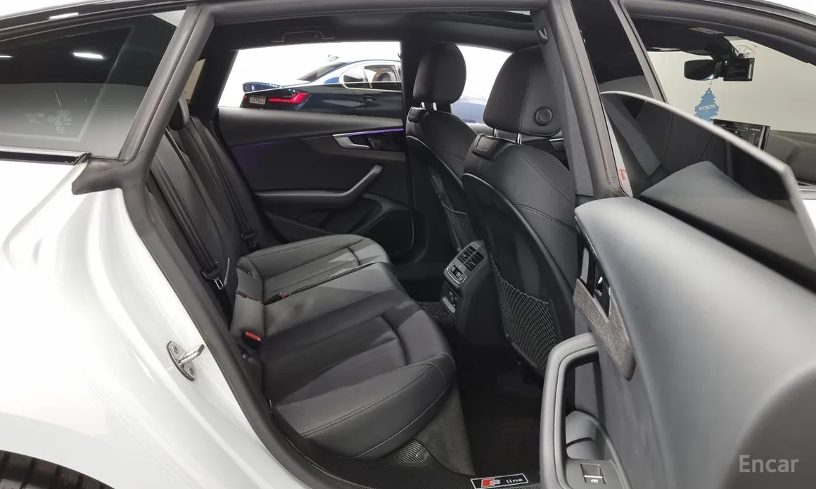 Audi A5 2017 40 TFSI Quattro Premium Sportback