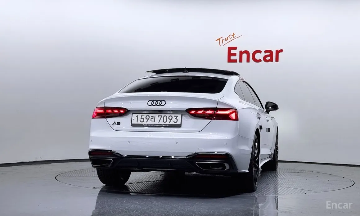 Audi A5 2017 40 TFSI Quattro Premium Sportback