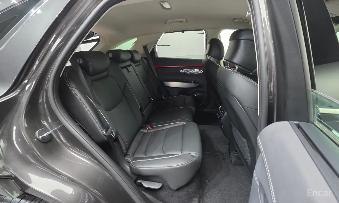 Genesis GV70 2021 2.5T Gasoline AWD