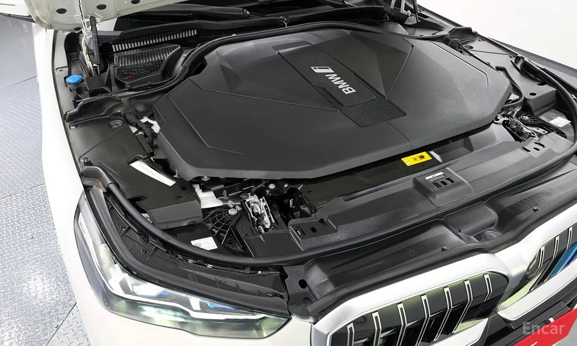 BMW i5 2023 eDrive 40 M Sport