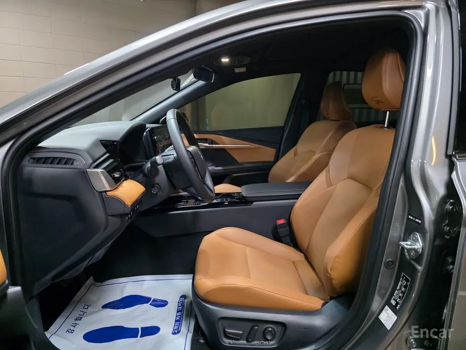 Toyota Camry 2024 2.5 XLE Hybrid