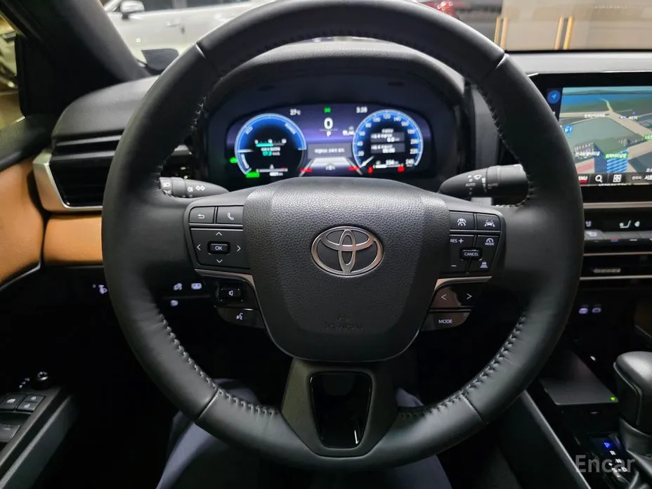 Toyota Camry 2024 2.5 XLE Hybrid