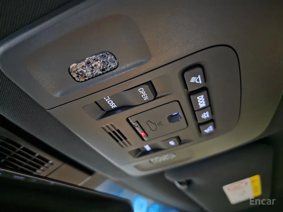 Toyota Camry 2024 2.5 XLE Hybrid