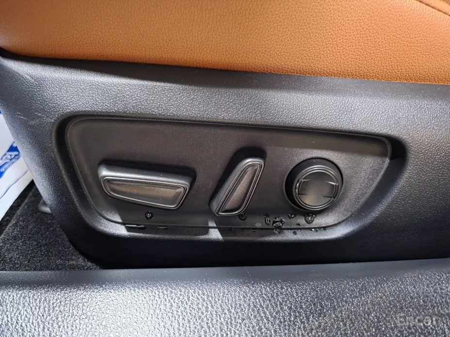 Toyota Camry 2024 2.5 XLE Hybrid