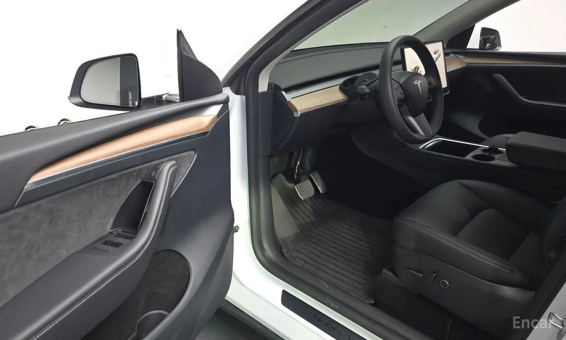 Tesla Model Y 2020 RWD