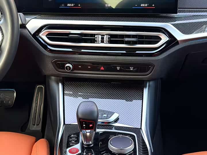 BMW M4 2024 2024款 M4双门轿跑车 雷霆版