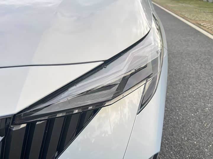 GAC Trumpchi GS3 2023 2023款 影速 270T 劲享版