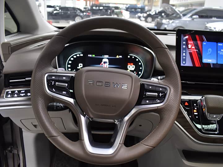 Roewe iMax 8 2023 2023款 400TGI 越享版