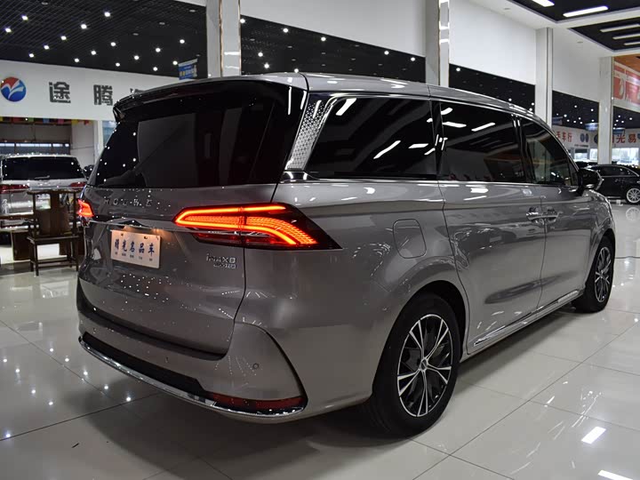 Roewe iMax 8 2023 2023款 400TGI 越享版