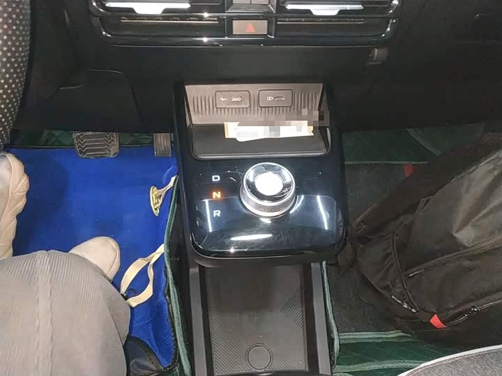 Geely Geometry E Firefly 2024 2024款 301km 龙腾版