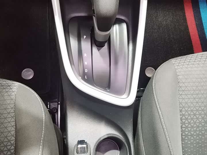 Chevrolet Onix (Cavalier) 2022 2022款 325T 自动欣悦版