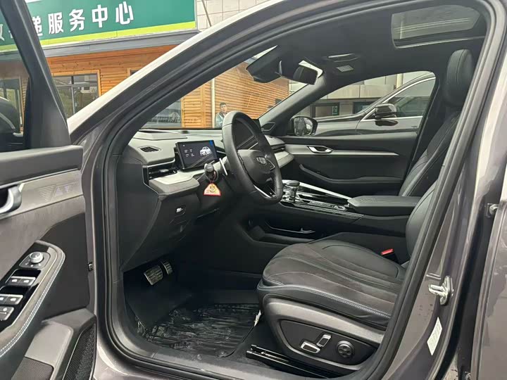 Geely Preface 2025 2025款 东方曜 2.0TD 望月版