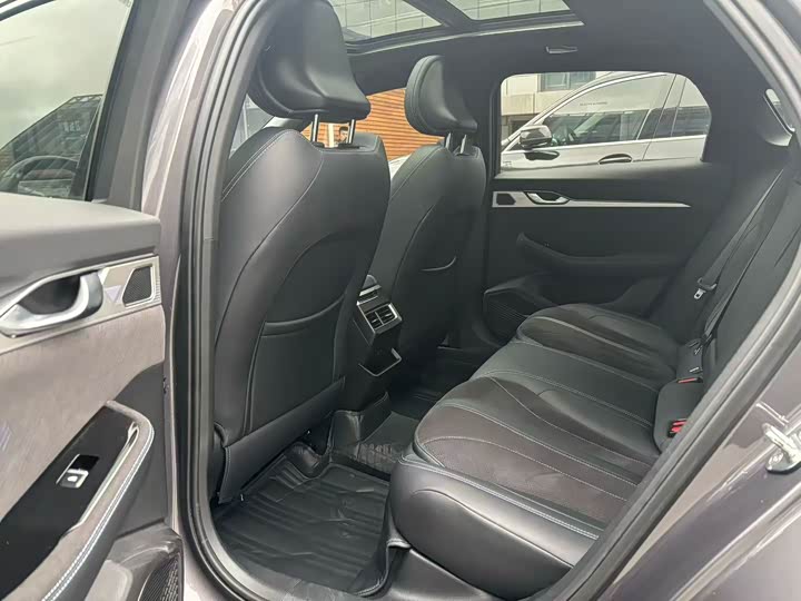 Geely Preface 2025 2025款 东方曜 2.0TD 望月版