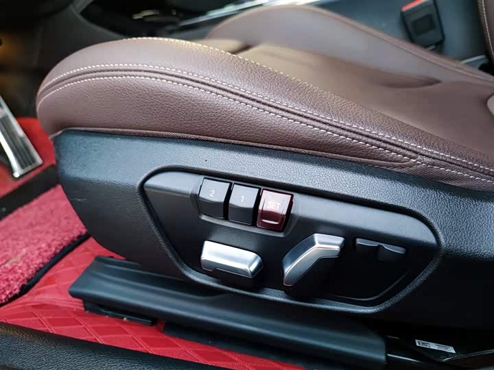 BMW 1 Series 2023 2023款 125i M运动曜夜版