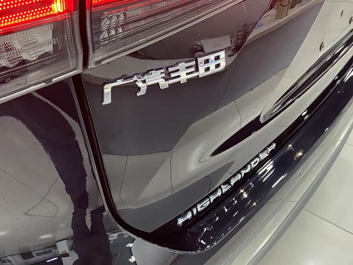 Toyota Highlander 2024 2024款 380T 四驱尊贵版 7座