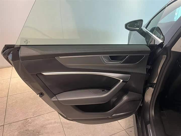 Audi A7 2024 2024款 45 TFSI 臻选型